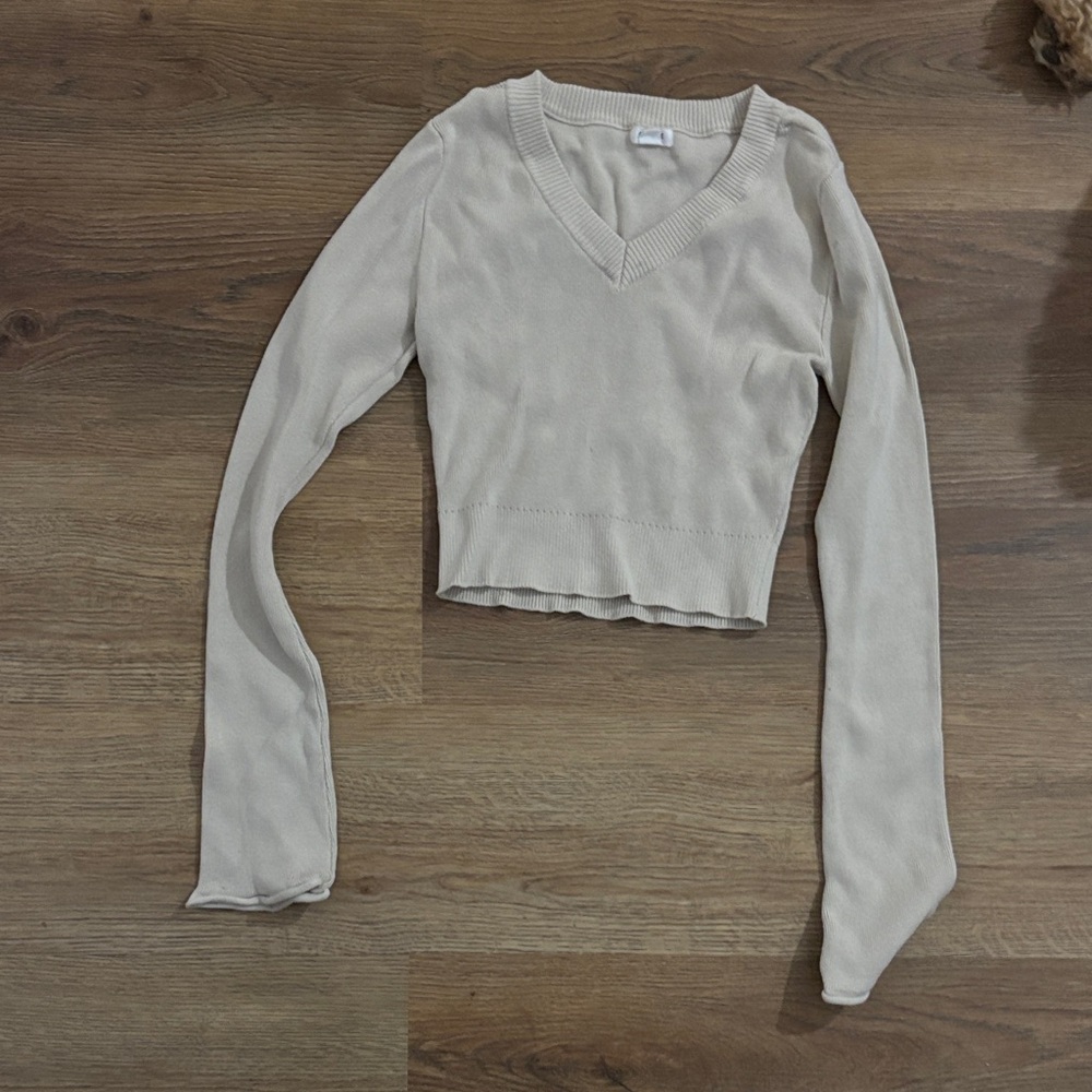 Garage Cream V-Neck Crop Top